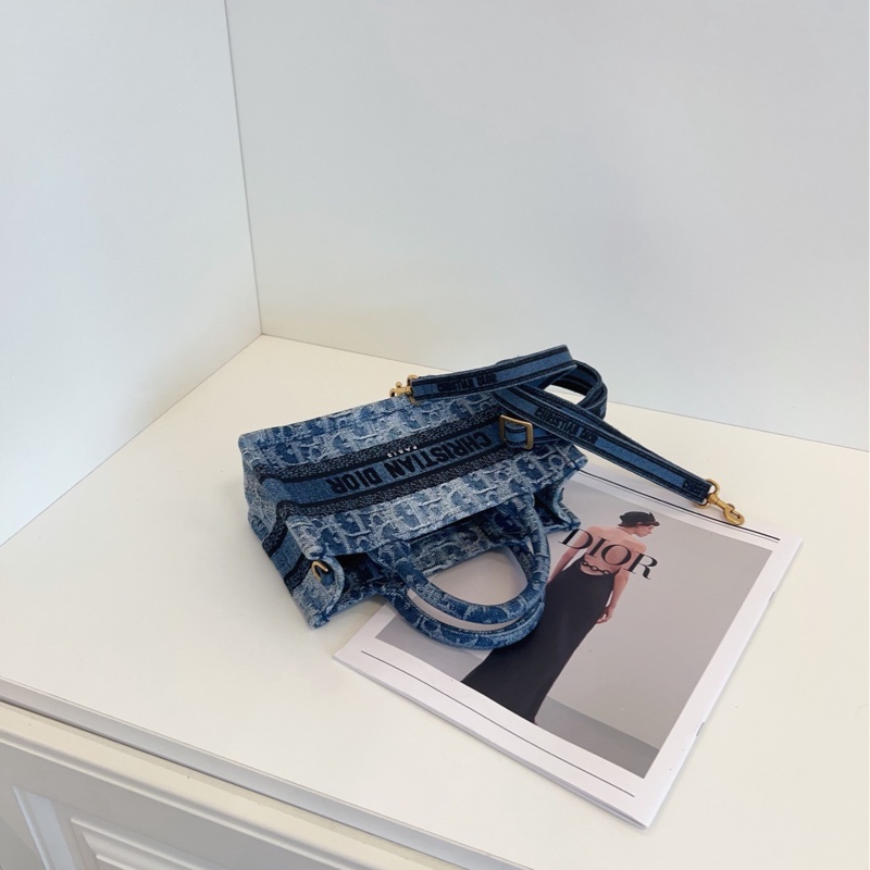 【未使用🆕】Dior 新款漸變丹寧老花橫版mini tote迷你牛仔托特包手提包 斜挎包 單肩包-3