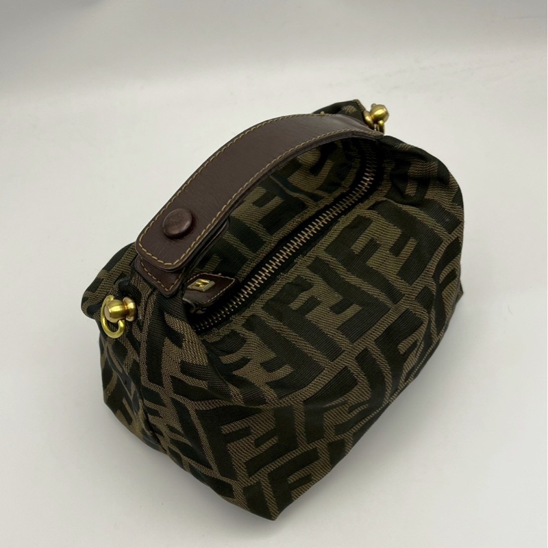 🏷️ Fendi 飯盒包-3