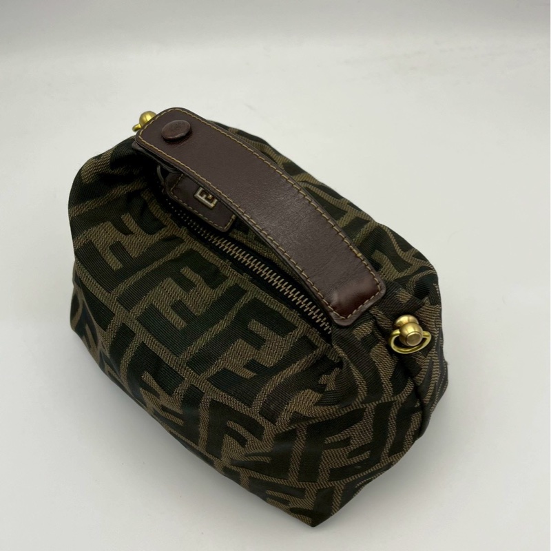 🏷️ Fendi 飯盒包-5