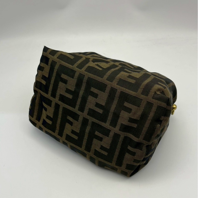 🏷️ Fendi 飯盒包-9