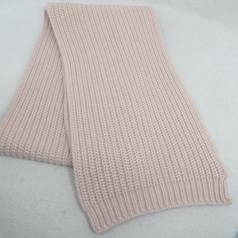 未使用 FENDI 粉紅色針織圍巾-2