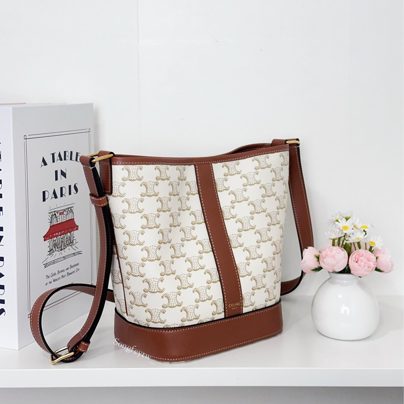 Celine 經典 老花 水桶包-1