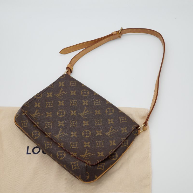 Louis Vuitton 路易威登 經典花紋 翻蓋吸釦 橫版 單肩包 斜挎包 王菲包-0