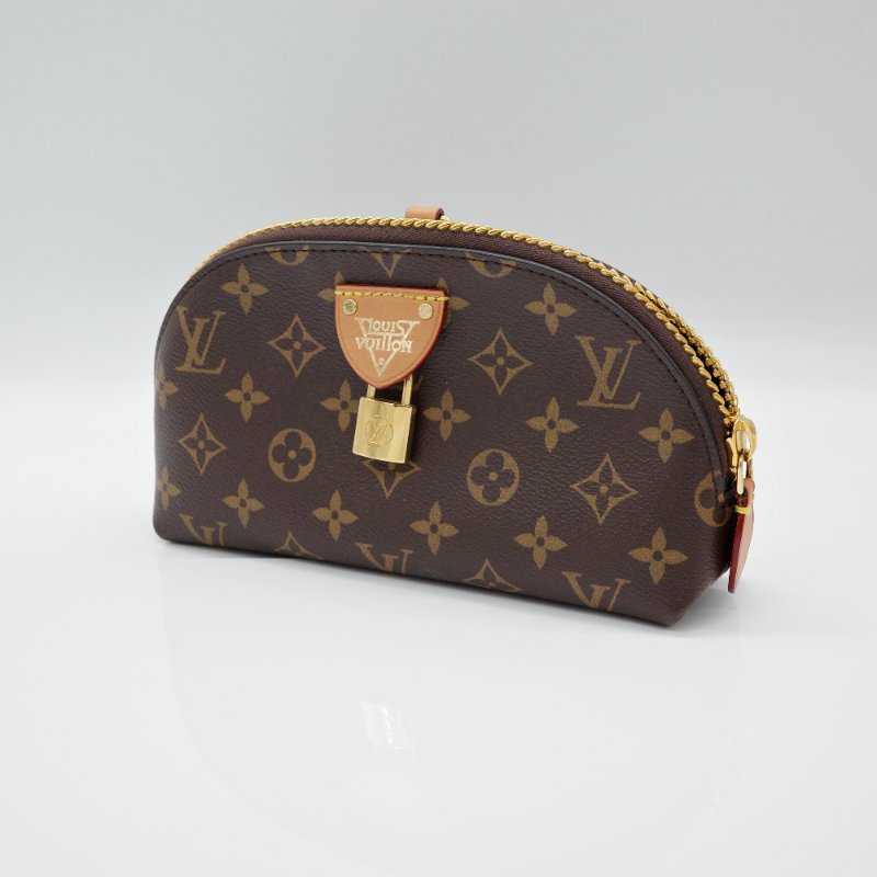 【2019 限量款♥️】Louis Vuitton 路易威登 經典花紋 Monogram帆布 Moon Pochette 月亮包 飛碟包 手拿包 手提包|M44943-2