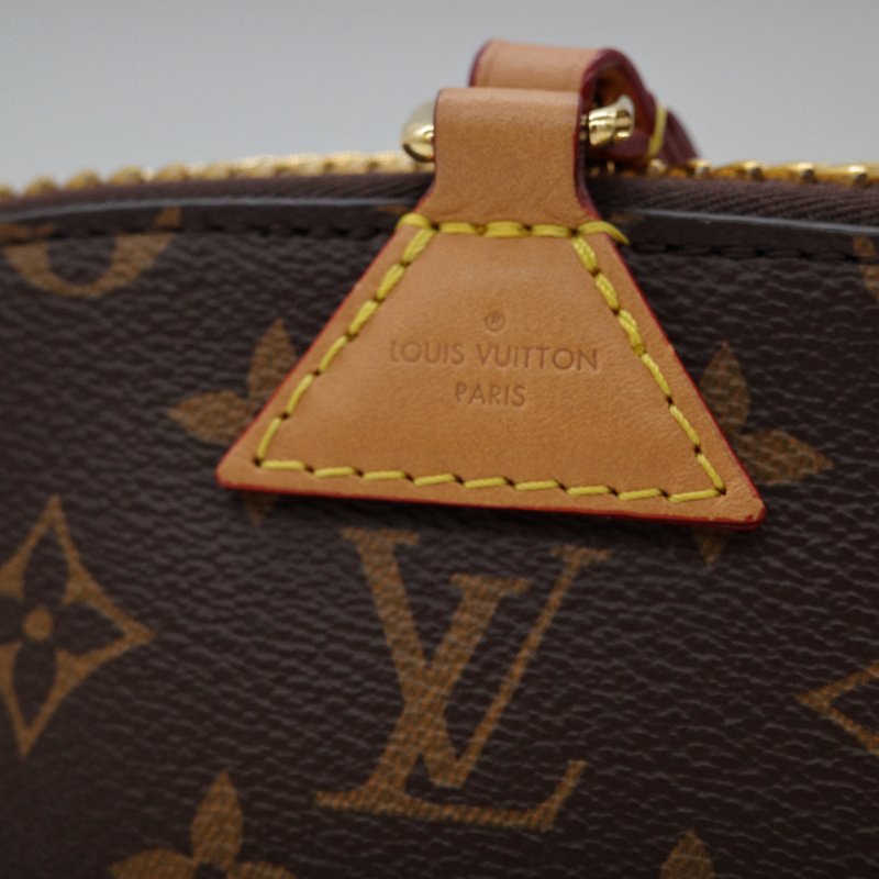 【2019 限量款♥️】Louis Vuitton 路易威登 經典花紋 Monogram帆布 Moon Pochette 月亮包 飛碟包 手拿包 手提包|M44943-6