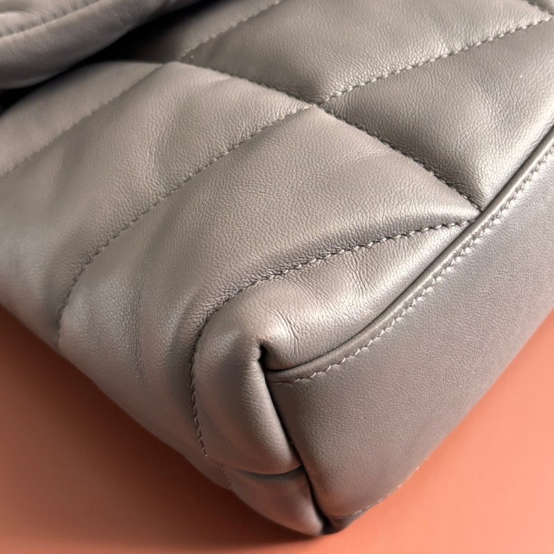 ::Saint Laurent:: YSL 聖羅蘭 LouLou Toy Puffer 灰色雲朵枕頭包 Leather Shoulder Bag-13