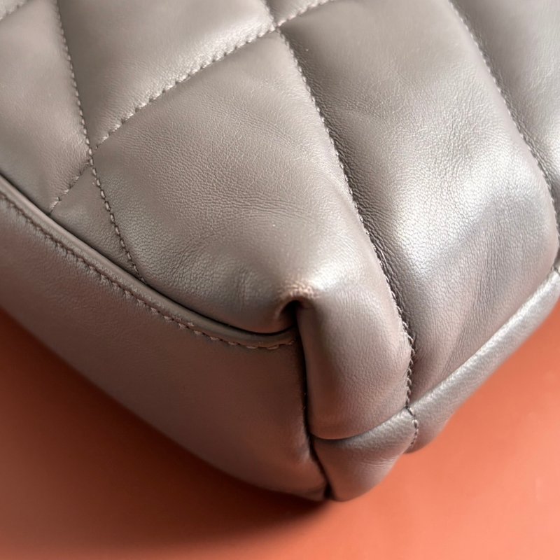 ::Saint Laurent:: YSL 聖羅蘭 LouLou Toy Puffer 灰色雲朵枕頭包 Leather Shoulder Bag-14