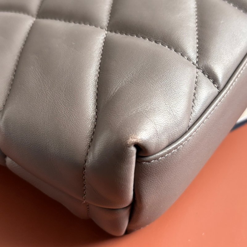 ::Saint Laurent:: YSL 聖羅蘭 LouLou Toy Puffer 灰色雲朵枕頭包 Leather Shoulder Bag-15