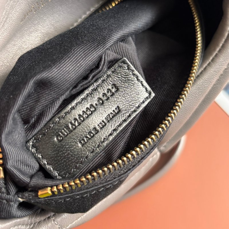 ::Saint Laurent:: YSL 聖羅蘭 LouLou Toy Puffer 灰色雲朵枕頭包 Leather Shoulder Bag-21