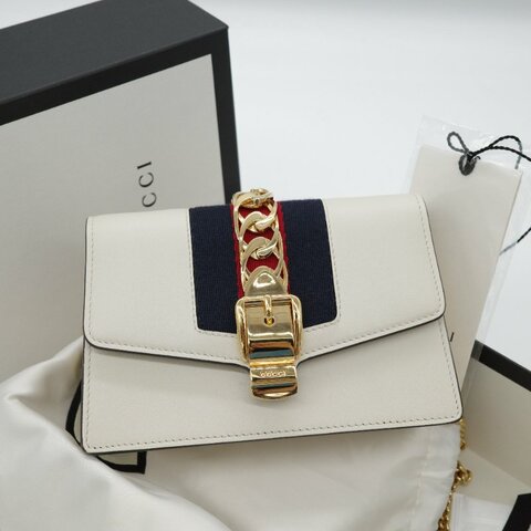 Gucci 古馳 Sylvie Mini 迷你 奶白色牛皮 金屬 鏈帶包 斜挎包 單肩包 手拿包