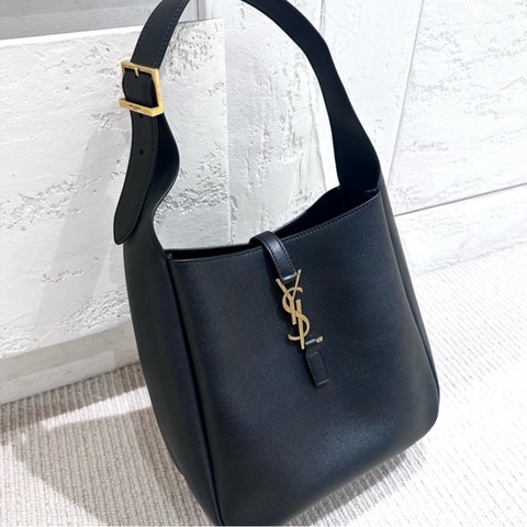 【全🆕】 YSL hobo small LE5A7 金色Logo粒面牛皮 Hobo 小號單肩袋 手提袋