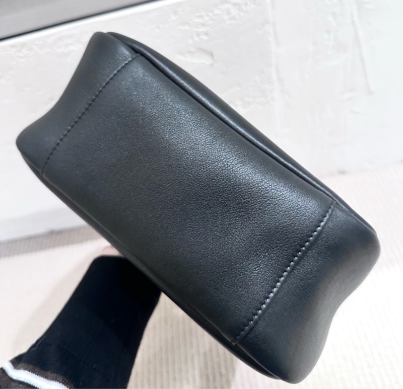 【全🆕】 YSL hobo small LE5A7 金色Logo粒面牛皮 Hobo 小號單肩袋 手提袋-3