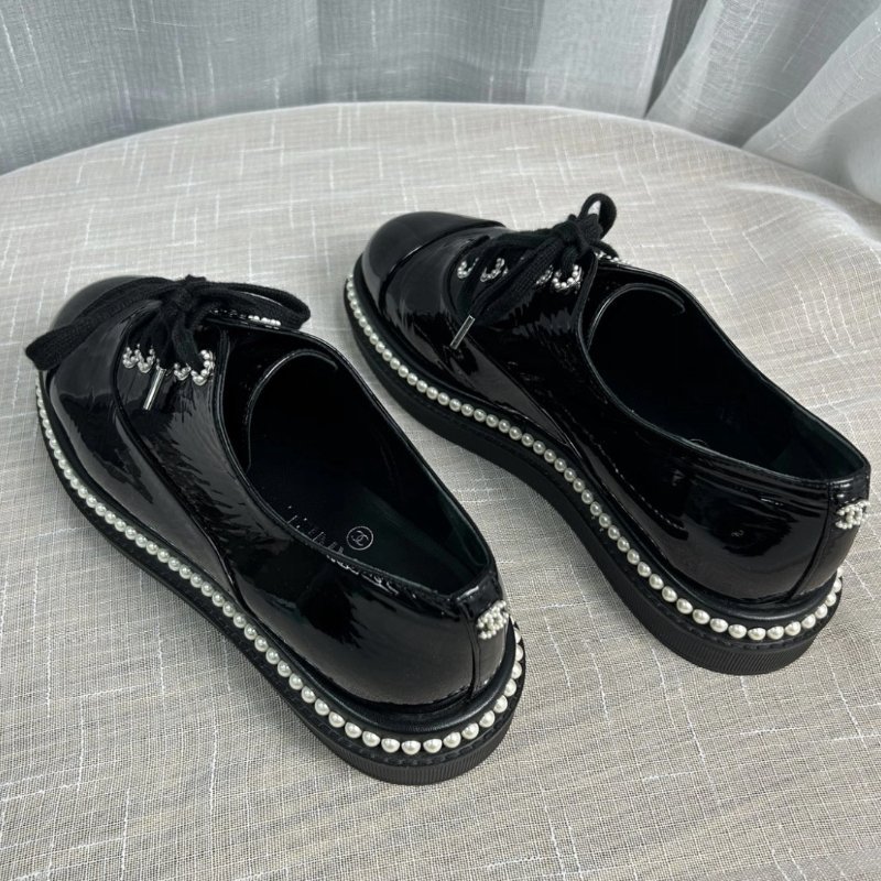 CHANEL 黑色漆皮珍珠樂福鞋38號 98新配件盒子-1