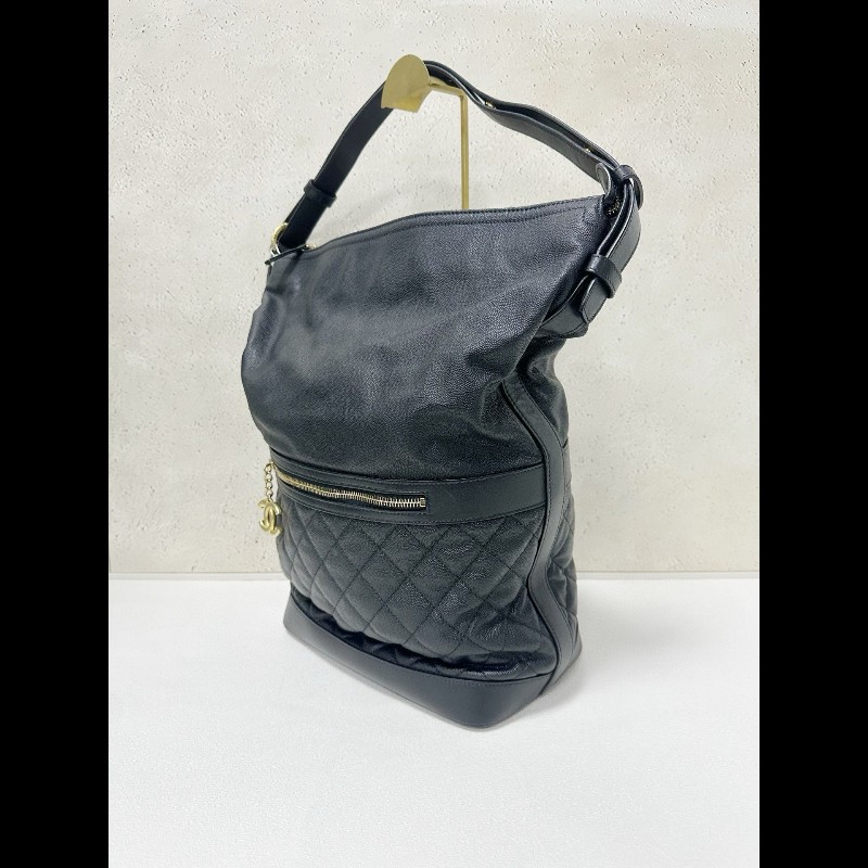 Chanel hobo bag-1