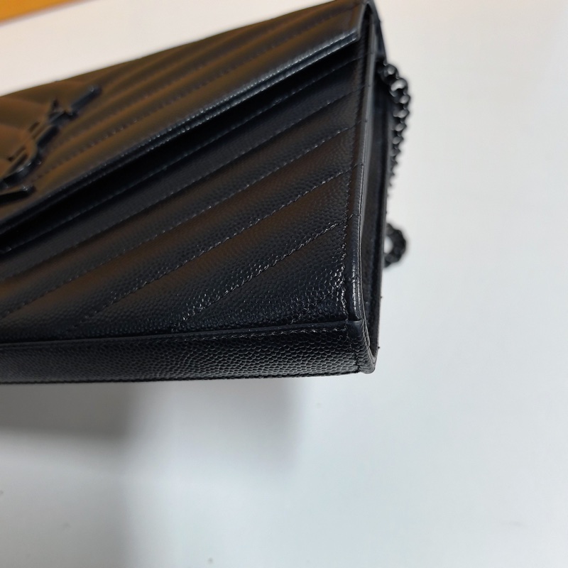 YSL so black魚子醬牛皮 鏈條信封包 約22cm-16