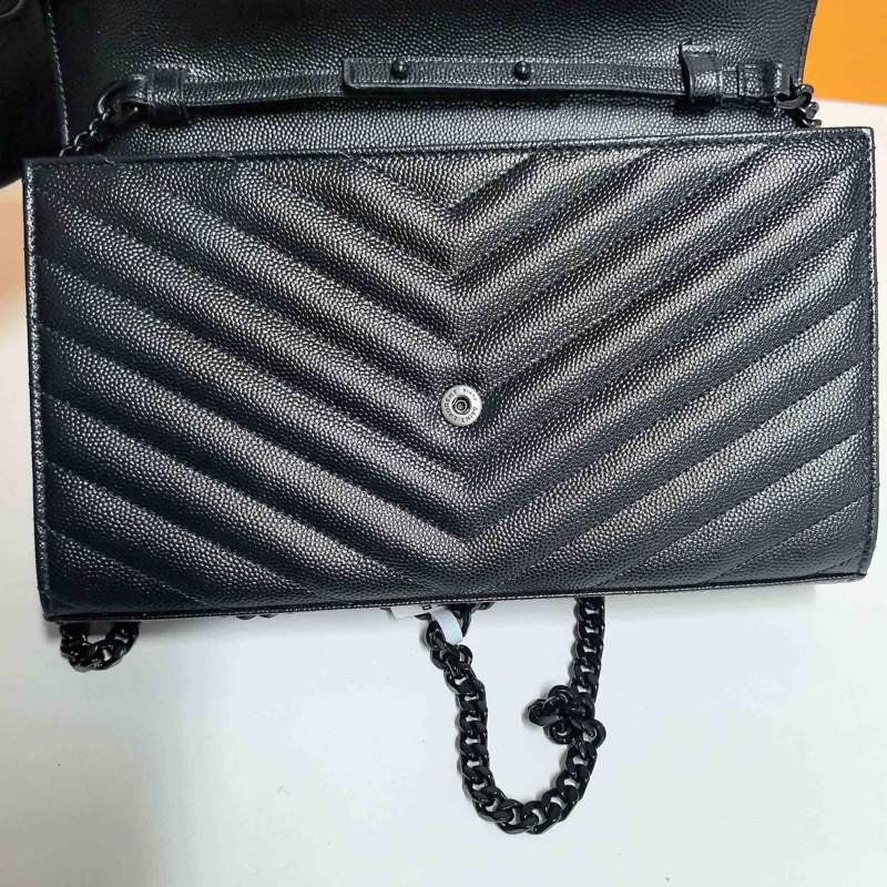 YSL so black魚子醬牛皮 鏈條信封包 約22cm-28