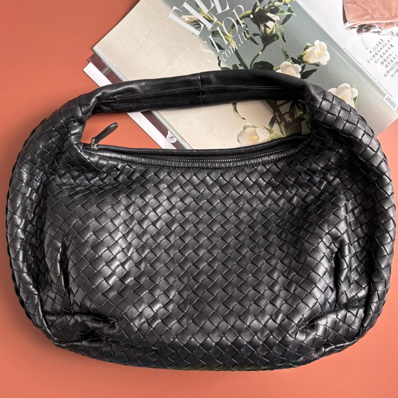 ::Bottega Veneta:: BV 黑色皮革編織手提包 腋下包 和尚包 HOBO-0