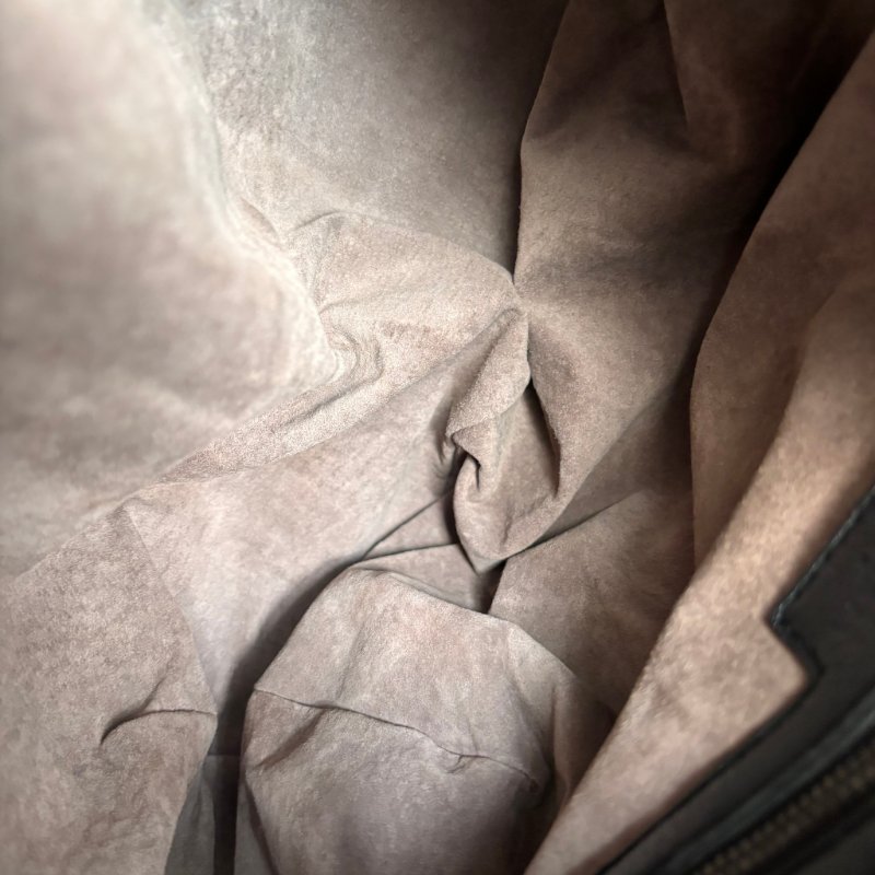 ::Bottega Veneta:: BV 黑色皮革編織手提包 腋下包 和尚包 HOBO-25