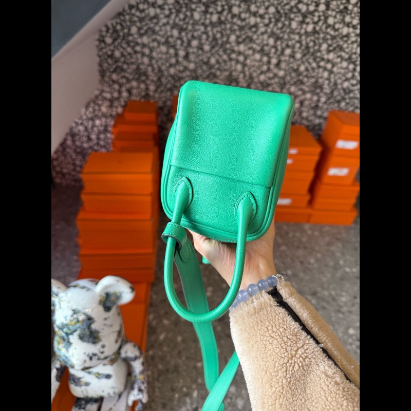 Hermes mini Lindy
6w薄荷綠銀扣 swift 皮-4