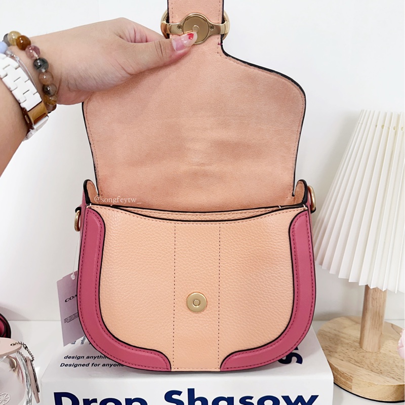 Coach Georgie 喬治 馬鞍包-3