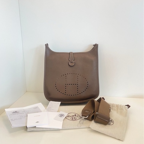 【99新帶票🆕】Hermes Evelyne 29 大象灰銀扣🐘  斜挎包 單肩包