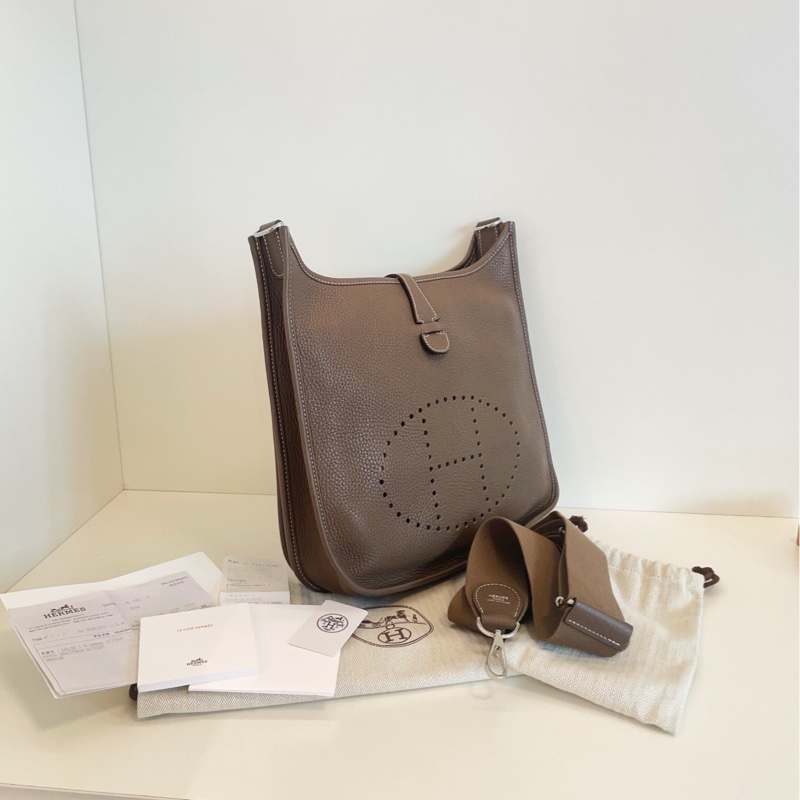 【99新帶票🆕】Hermes Evelyne 29 大象灰銀扣🐘 斜挎包 單肩包-1