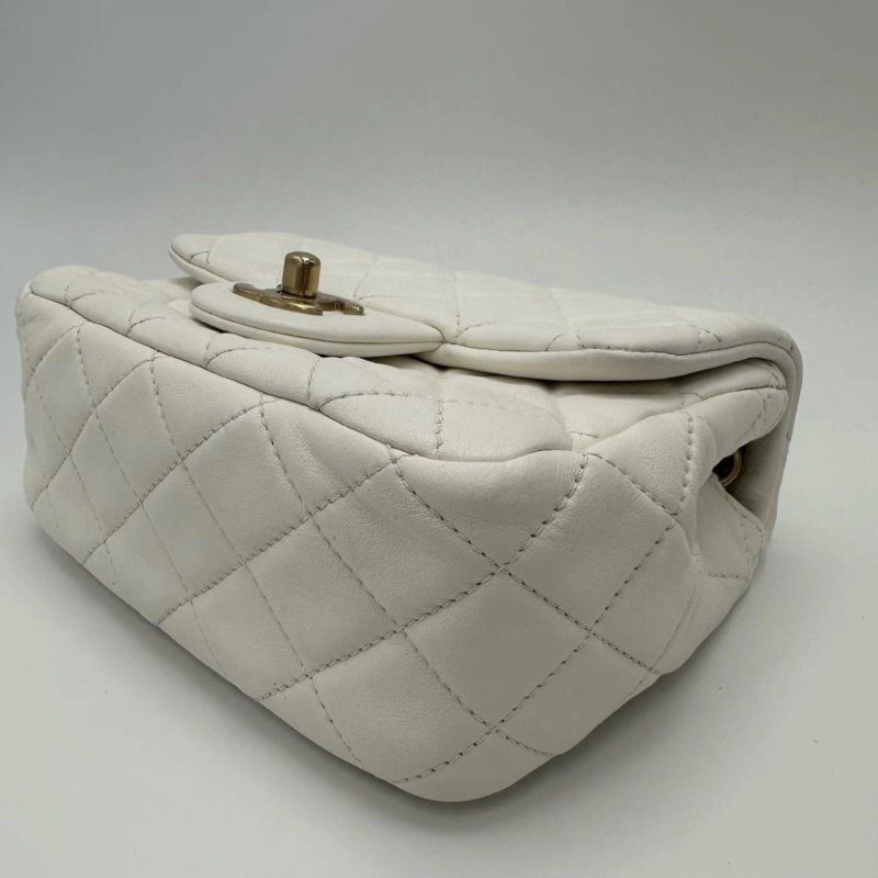 CHANEL 白金金球方胖子肩背斜背包 17*13*7.5 98新配件保卡塵袋-4