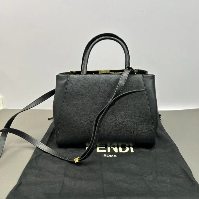 FENDI 黑金2jours手提肩背斜背包 26*20*12 98新 配件塵袋-5