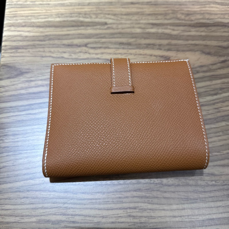 Hermes bearn 金棕金扣短夾-7