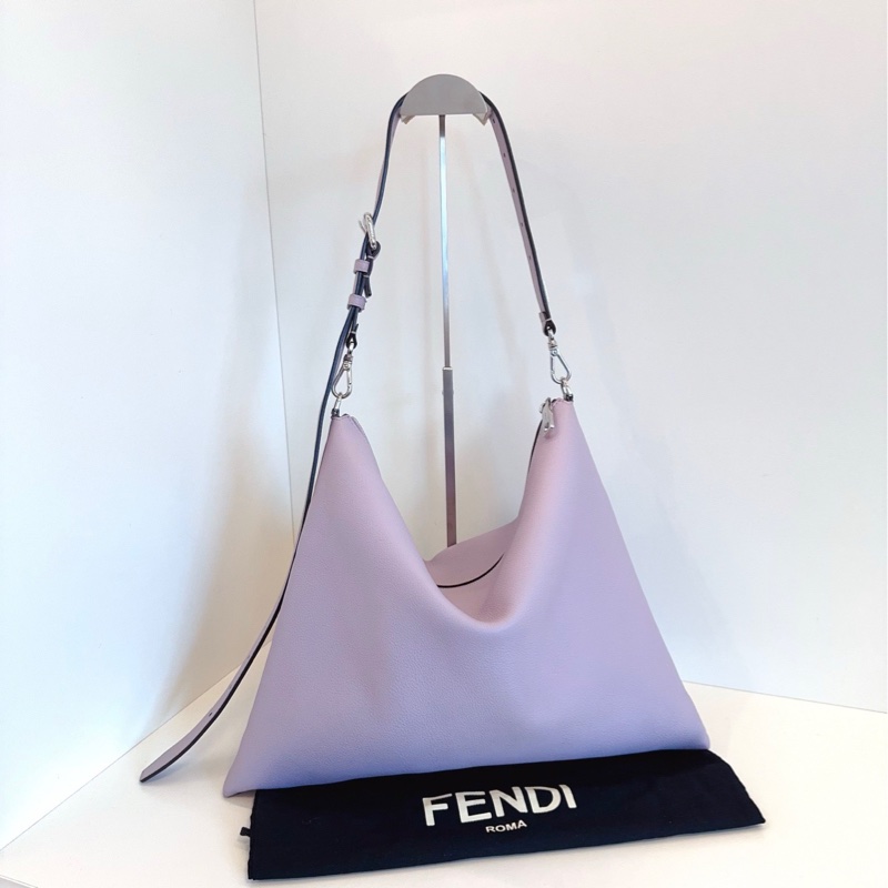 【99新🆕】Fendi 23年新款秀款 After 荔枝紋銀扣 淡紫色 單肩斜挎包-1