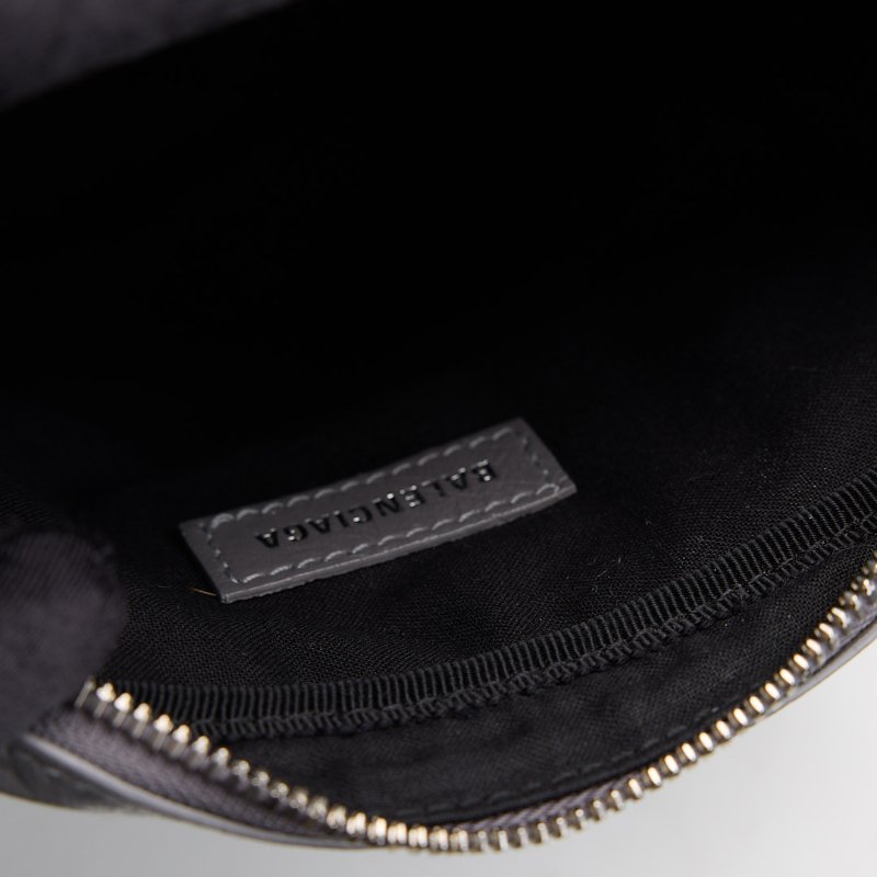 二手Balenciaga le cagole相機包-20