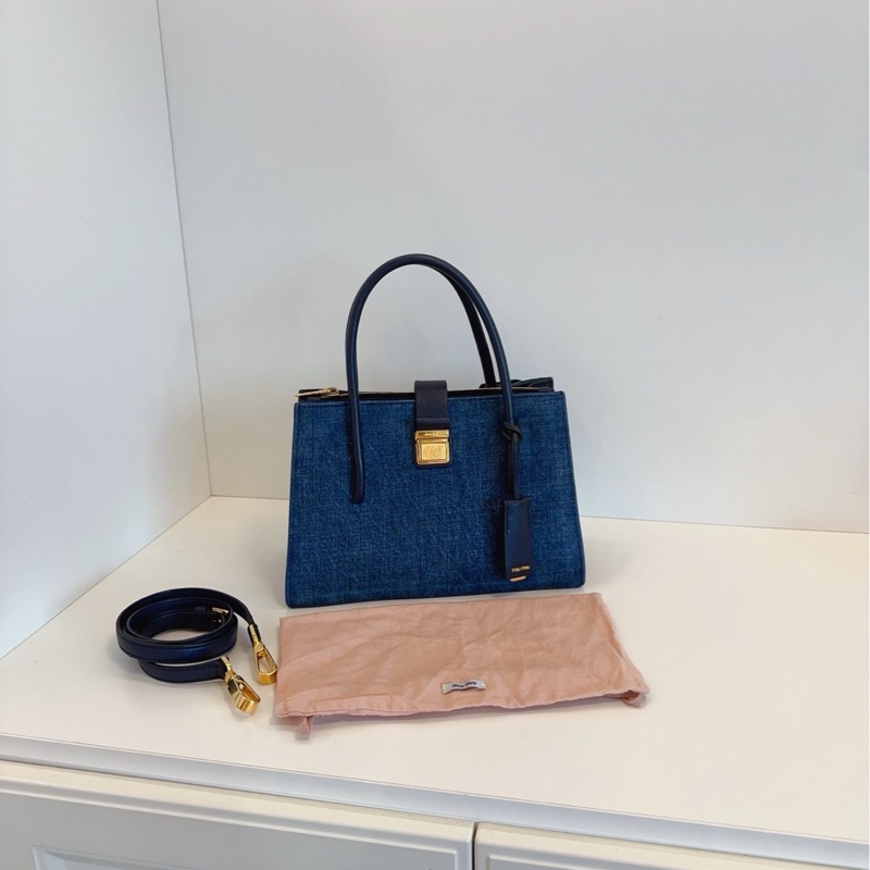 【98新以上🆕】Miumiu牛仔 手提風琴包 手提包 斜挎包 單肩包-0