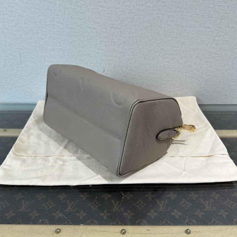LV 大象灰金扣speedy25手提斜背包芯片款25*19*14 98新配件塵袋鑰匙鎖-4