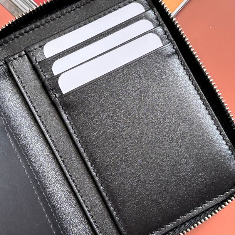 ::CHANEL:: 香奈兒 AP4813 黑荔枝金雙C ㄇ拉短夾-9