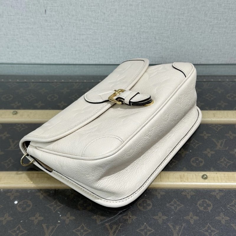 LV 白金手提肩背斜背包法棍包芯片款 24*16*10 98新配件塵袋-2