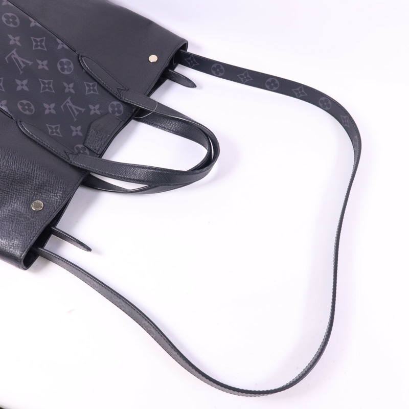 LOUIS VUITTON Taigarama Monogram Eclipse City Tote銀扣肩背袋-4
