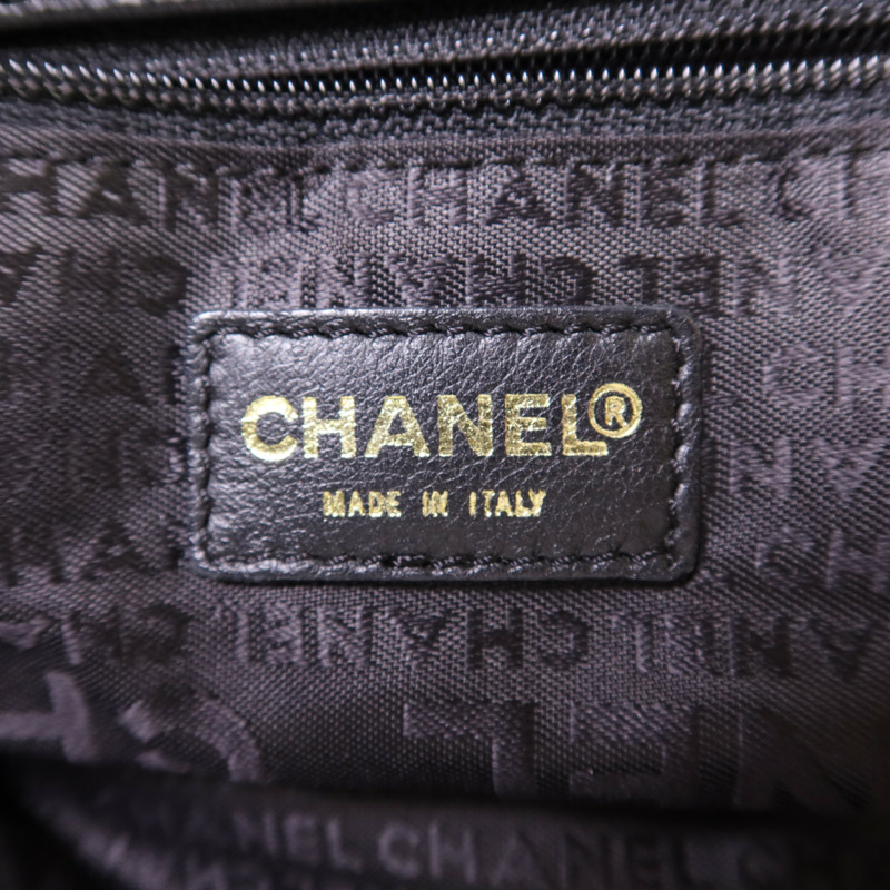 CHANEL 羊皮皮革Shoulder Bag金扣肩背袋-6