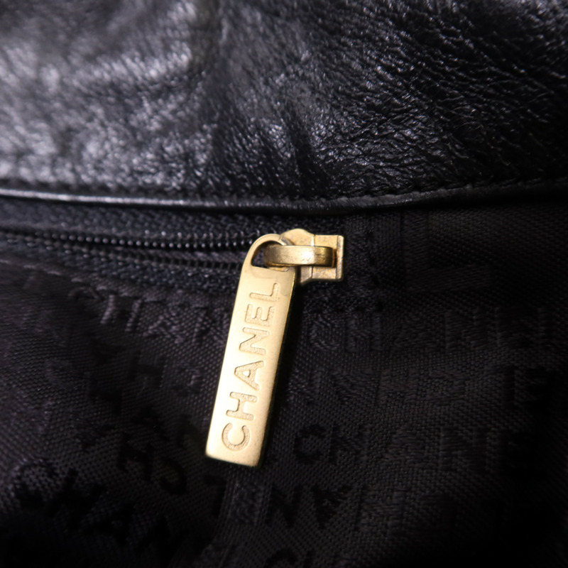 CHANEL 羊皮皮革Shoulder Bag金扣肩背袋-8