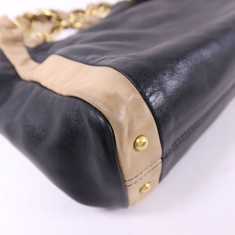 CHANEL 羊皮皮革Shoulder Bag金扣肩背袋-15