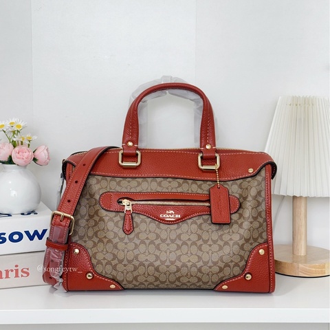 Coach Millie系列 大機車包