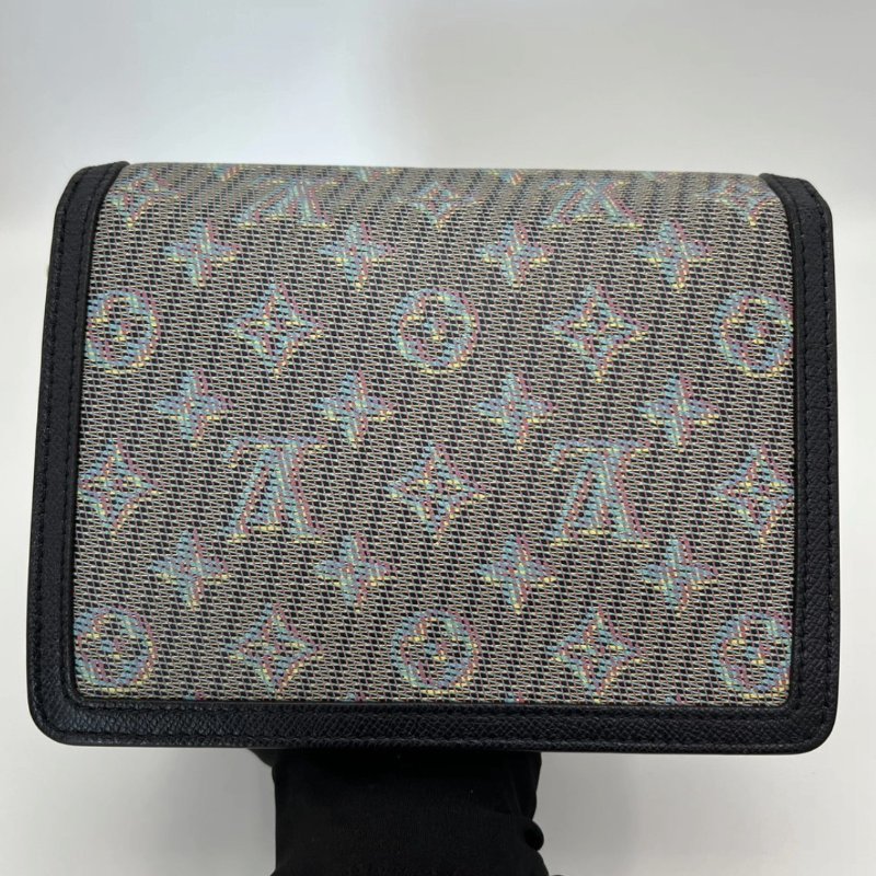 LV 秀款幻影藍老花小號達芙妮肩背斜背包20*15*8 98新配件塵袋-5