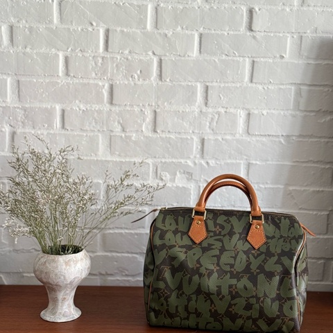 Louis Vuitton Monogram Graffiti Speedy 30