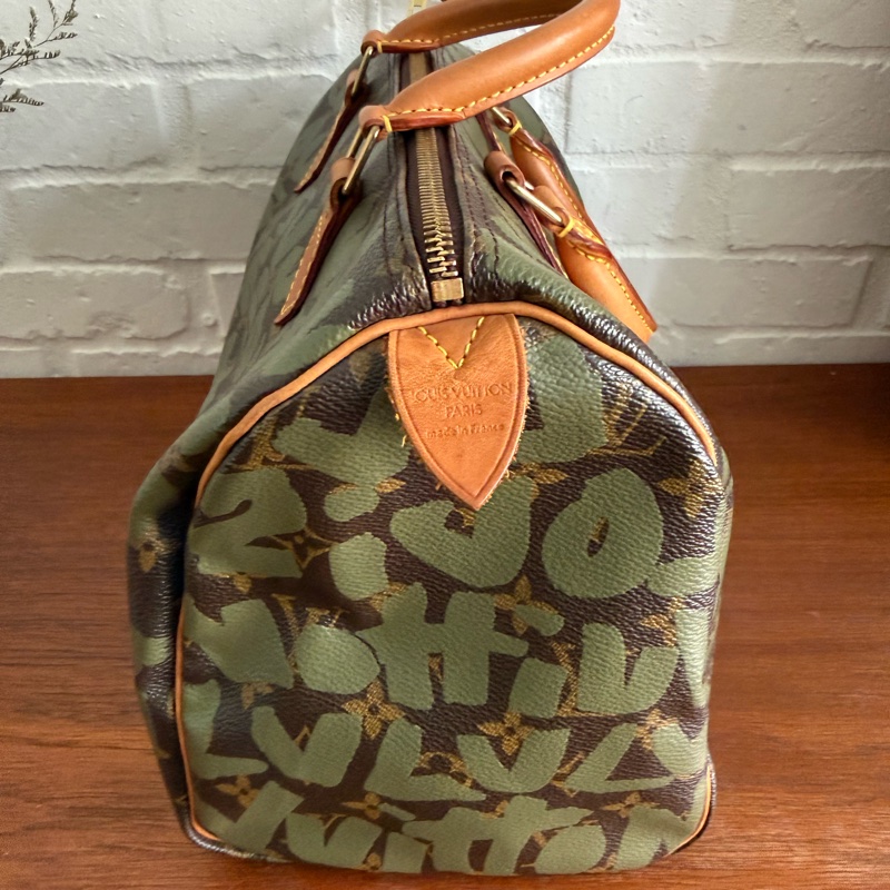 Louis Vuitton Monogram Graffiti Speedy 30-4