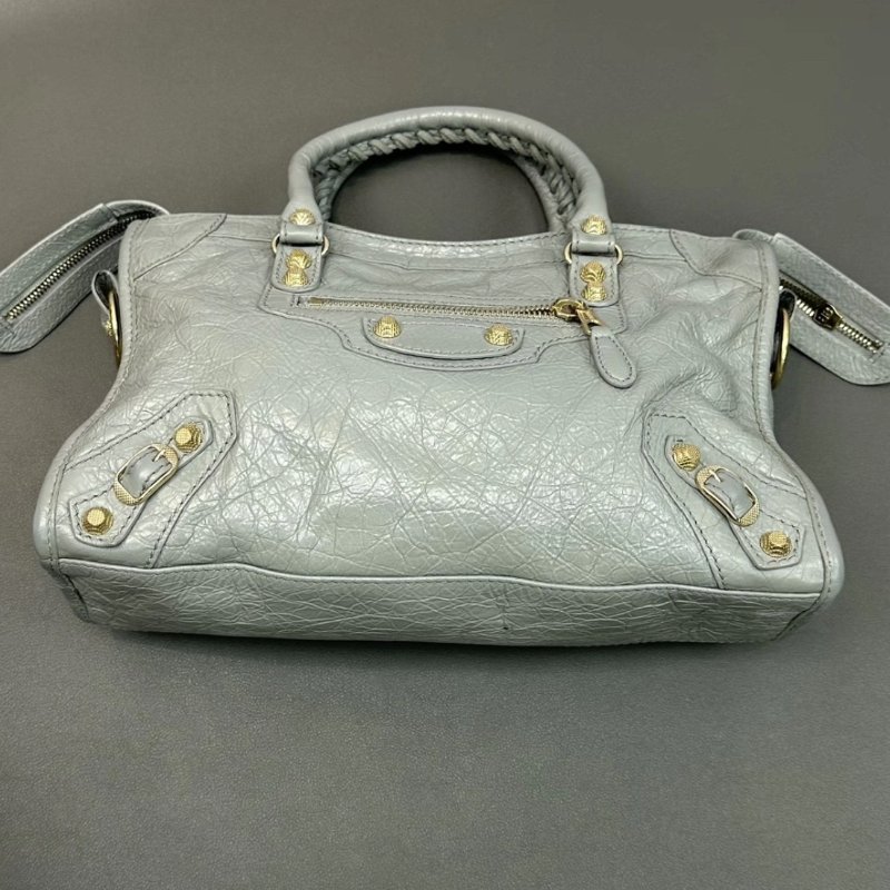 BALENCIAGA 灰色金扣小號機車手提肩背斜背包30*19*9 98新配件塵袋-2