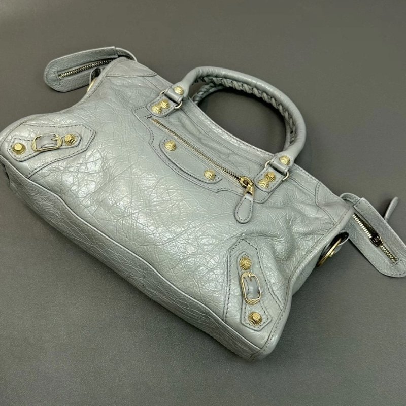 BALENCIAGA 灰色金扣小號機車手提肩背斜背包30*19*9 98新配件塵袋-3