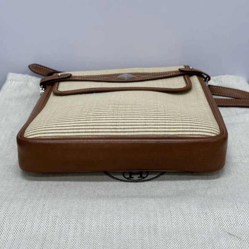 HERMES 馬毛編織拼皮肩背斜背包21*25*4 98新配件塵袋-2