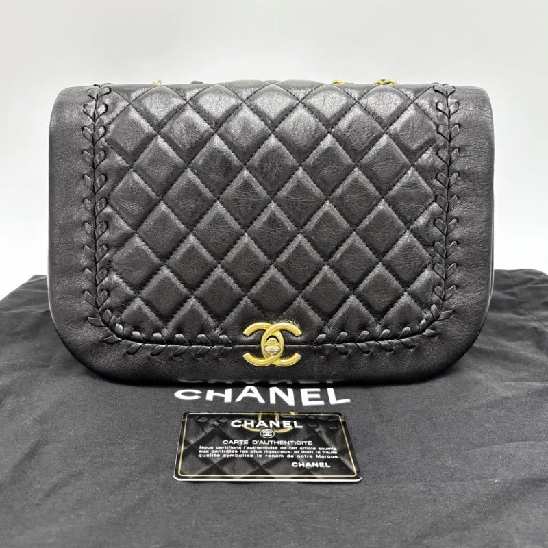 CHANEL 黑金CF滾邊馬鞍肩背斜背包25*17*6.5 98新配件塵袋保卡-0
