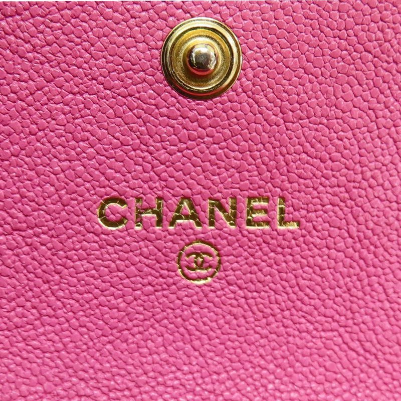 粉色 荔枝紋牛皮 BOY 扣式短夾 【CHANEL 香奈兒】-7