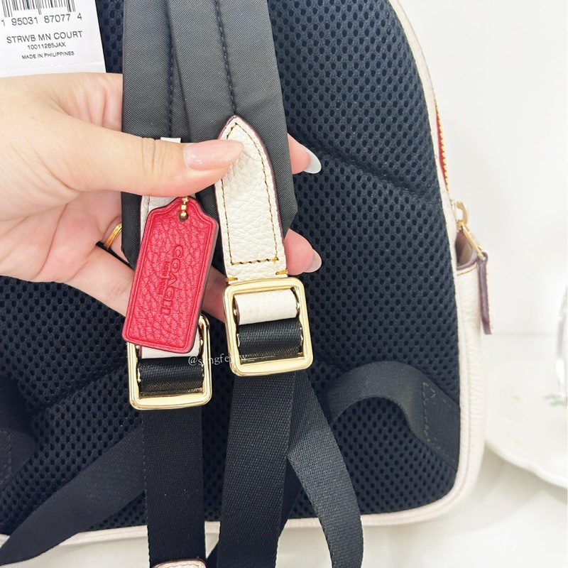 Coach 經典 雙拉鍊 小後背-3