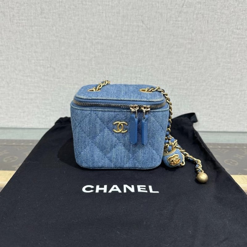 CHANEL牛仔金球肩背斜背鏈條化妝包10*8*7 98新配件塵袋-0